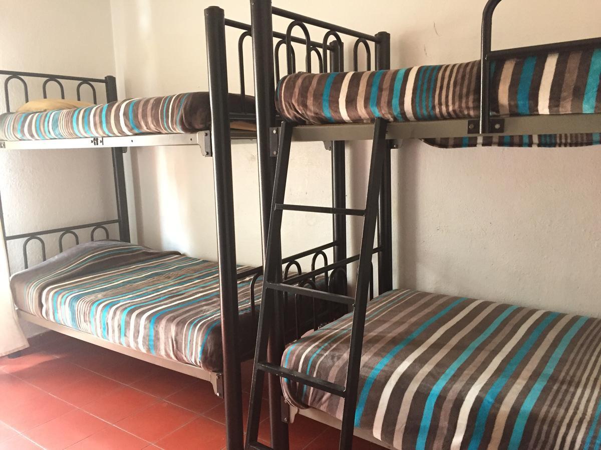 Alcatraz Hostal Альенде Экстерьер фото